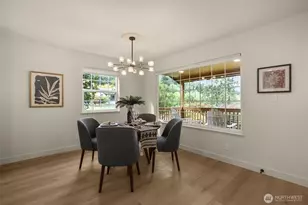 10454 Arrow Point Dr NE, Bainbridge Island, WA 98110 - Photo 6