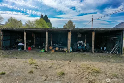 66 State Frontage Road S, Tonasket, WA 98855 - Photo 36