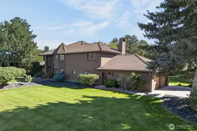 810 D Street SW, Ephrata, WA 98823 - Photo 4