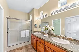 12114 Big Leaf Way NE, Redmond, WA 98053 - Photo 18