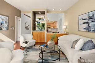 10907 NE 41st Dr, Kirkland, WA 98033 - Photo 14