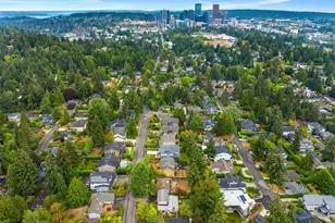 1652 104th Ave SE, Bellevue, WA 98004 - Photo 10