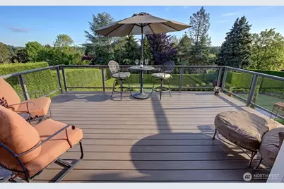 1441 88th Avenue NE, Clyde Hill, WA 98004 - Photo 34