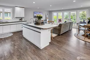 1441 88th Ave NE, Clyde Hill, WA 98004 - Photo 16