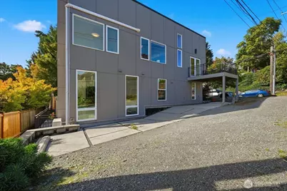3915 SW Genesee Street, Seattle, WA 98116 - Photo 24