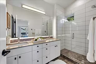 3915 SW Genesee St, Seattle, WA 98116 - Photo 16
