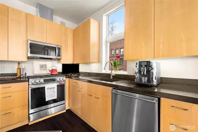 303 E Pike Street #503, Seattle, WA 98122 - Photo 16
