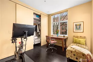 303 E Pike St, Seattle, WA 98122 - Photo 24