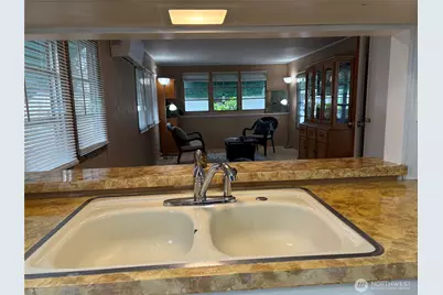 308 Laird Place, Burlington, WA 98233 - Photo 12