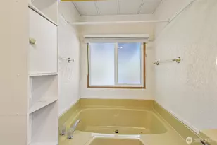 11453 Bayview Edison Rd, Mount Vernon, WA 98273 - Photo 26