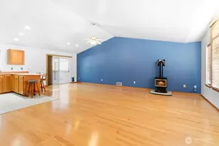 878 Mt Olympus Ave SE, Ocean Shores, WA 98569 - Photo 2