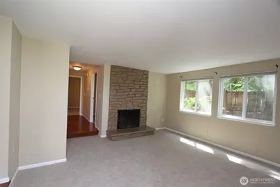 12004 Slater Avenue NE #F-3, Kirkland, WA 98034 - Photo 4