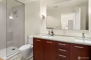 500 106th Ave NE, Bellevue, WA 98004 - Photo 22