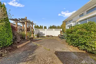 10888 Wilson Ln, Mount Vernon, WA 98273 - Photo 24