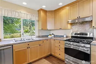 52 Bluff Ln, Port Townsend, WA 98368 - Photo 16