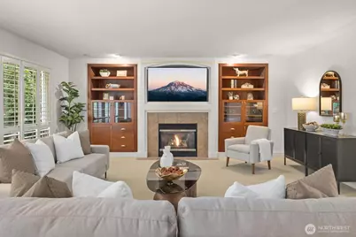 1021 271st Avenue SE, Sammamish, WA 98075 - Photo 18