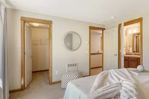 2130 N 113th St, Seattle, WA 98133 - Photo 20