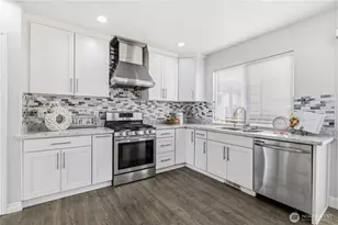 8658 S 123rd St, Seattle, WA 98178 - Photo 8