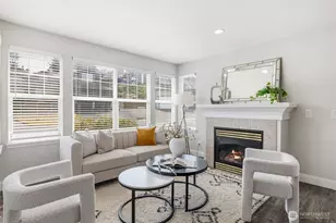 8658 S 123rd St, Seattle, WA 98178 - Photo 2