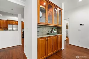 4406 Providence Point Pl SE, Issaquah, WA 98029 - Photo 10