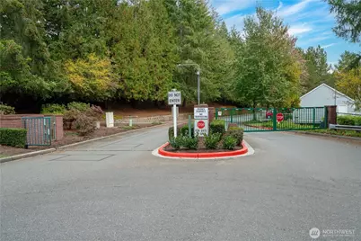 4406 Providence Point Place SE #101, Issaquah, WA 98029 - Photo 38
