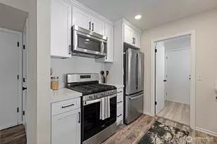 1709 36th St SE, Auburn, WA 98002 - Photo 12