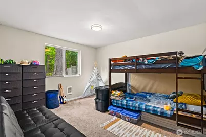 17715 Vine Lane SE, Yelm, WA 98597 - Photo 4