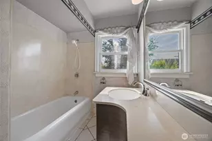 1159 N 77th St, Seattle, WA 98103 - Photo 22
