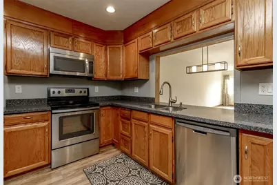 909 N I Street #202, Tacoma, WA 98403 - Photo 8