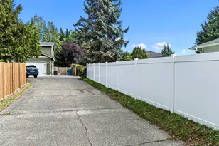 517 Galloway St, Steilacoom, WA 98388 - Photo 28