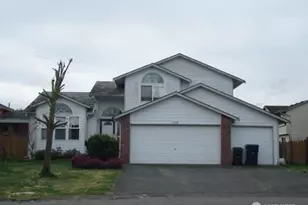 5204 59th Pl NE, Marysville, WA 98270 - Photo 1