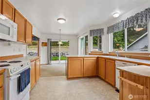 5818 133rd Pl SW, Edmonds, WA 98026 - Photo 10