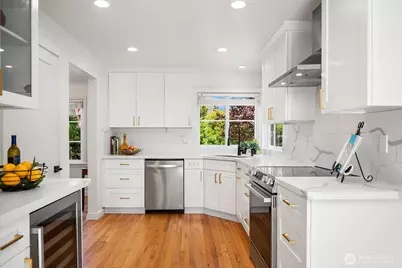 1309 N 80th Street, Seattle, WA 98103 - Photo 8