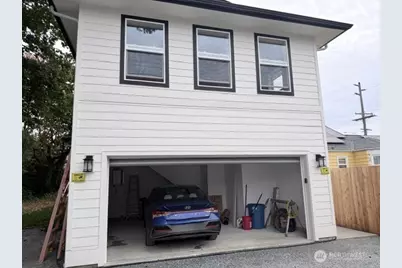 226 E Orange Avenue, Burlington, WA 98233 - Photo 24