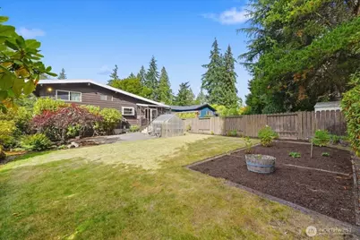 14036 17th Avenue NE, Seattle, WA 98125 - Photo 18