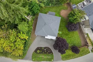 10002 228th Pl SE, Woodinville, WA 98077 - Photo 34