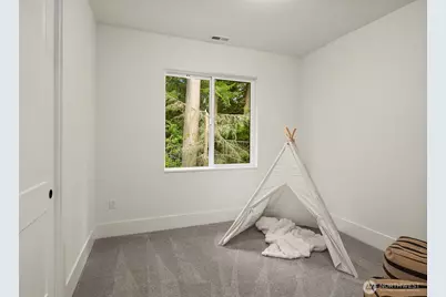 10002 228th Place SE, Woodinville, WA 98077 - Photo 22