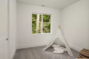 10002 228th Pl SE, Woodinville, WA 98077 - Photo 22