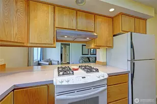 371 Cambrae Dr, Camano Island, WA 98282 - Photo 16