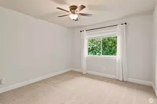 6706 Elaine Ave SE, Auburn, WA 98092 - Photo 32
