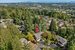 10728 NE 196th St, Bothell, WA 98011 - Photo 36