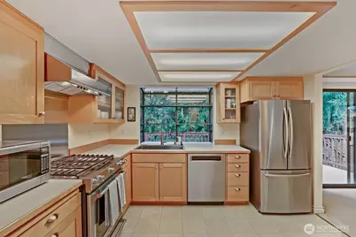 11821 NE 102nd Place, Kirkland, WA 98033 - Photo 8