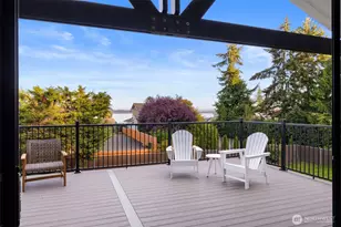15194 Sunrise Drive NE, Bainbridge Island, WA 98110 - Photo 8