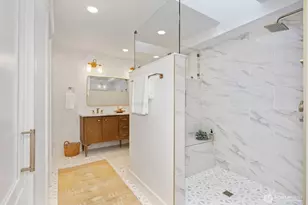 15194 Sunrise Drive NE, Bainbridge Island, WA 98110 - Photo 28
