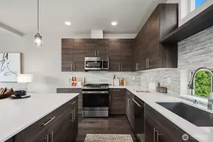 8012 20th Ave NW, Seattle, WA 98117 - Photo 10
