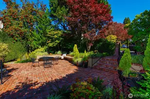 3829 43rd Ave NE, Seattle, WA 98105 - Photo 36