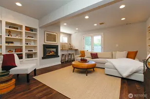 3829 43rd Ave NE, Seattle, WA 98105 - Photo 28
