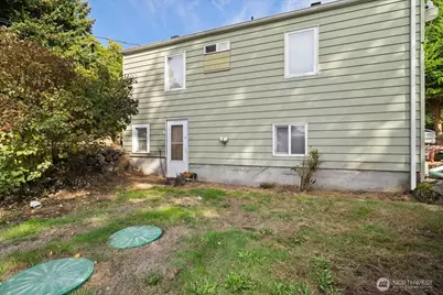 12005 5th Avenue S, Seattle, WA 98168 - Photo 14