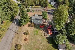 12005 5th Ave S, Seattle, WA 98168 - Photo 10