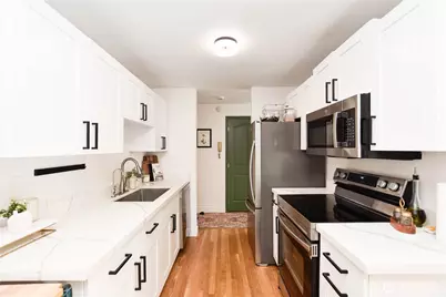 1214 Taylor Avenue N #101, Seattle, WA 98109 - Photo 6